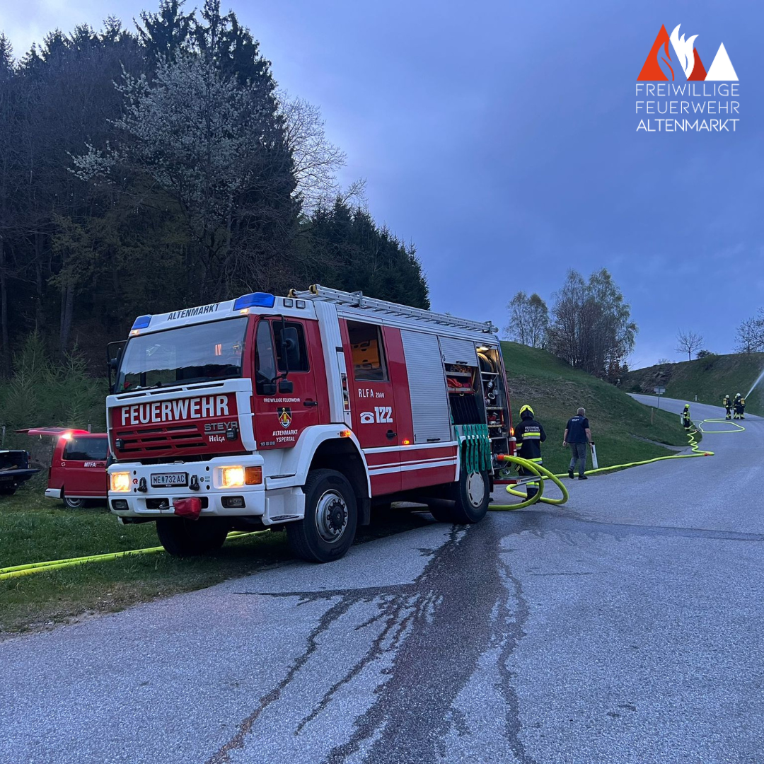 Einsatzfahrzeug TRLFA 2000